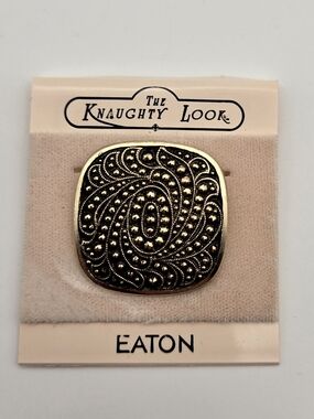 Vintage W. Germany Paisley Scarf Clip / Scarf Ring – Eaton’s “The Knaughty Look”
